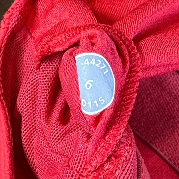 lululemon athletica Vibrant Red Tank Top - Picture 7 of 7